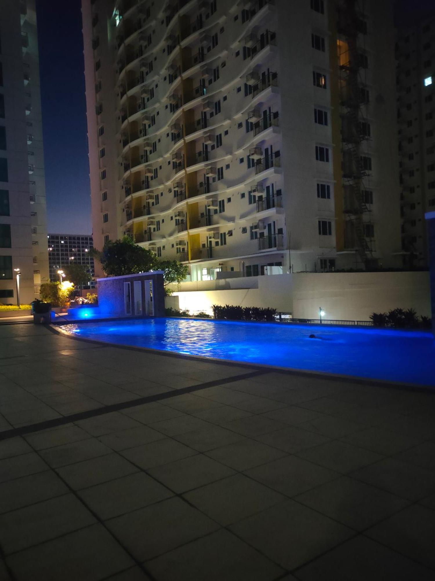 Bay Garden Club And Residences パサイ エクステリア 写真
